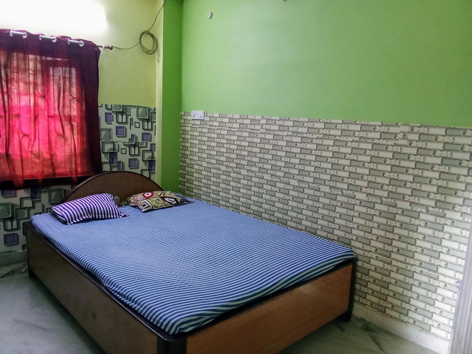 כלכותה Amar Priya Guest House מראה חיצוני תמונה